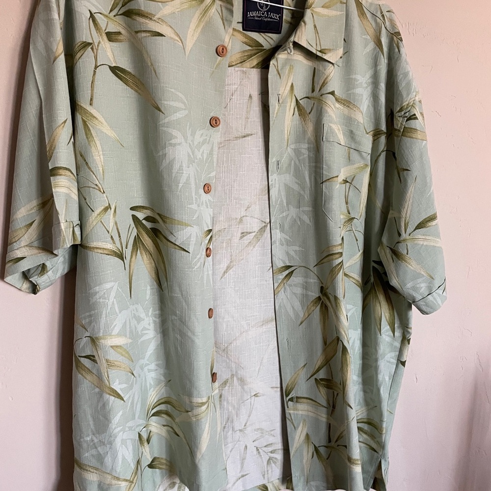Jamaica Jaxx Pale Green Bamboo-Print Short-Sleeve Button-Up Shirt